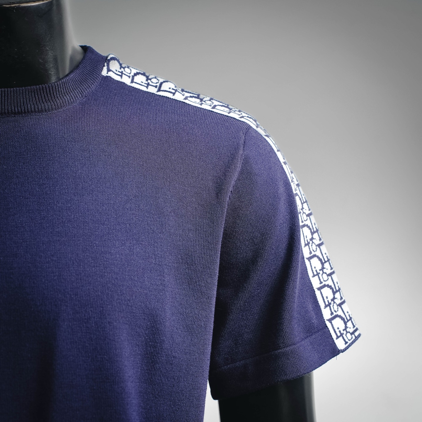 CD jacquard splicing t-shirt