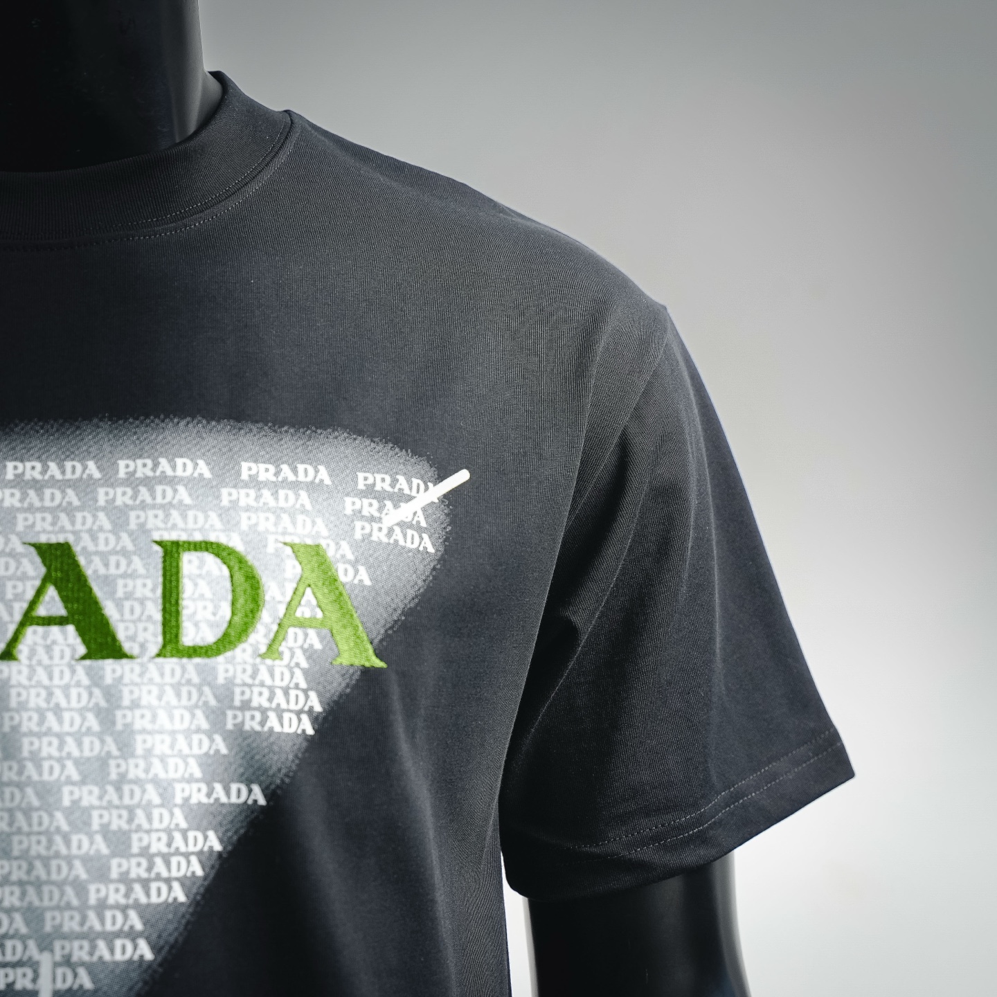 Pra letter embroidered t-shirt