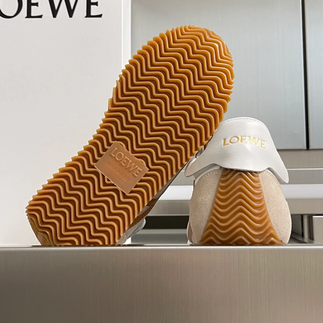 Loe retro sneakers