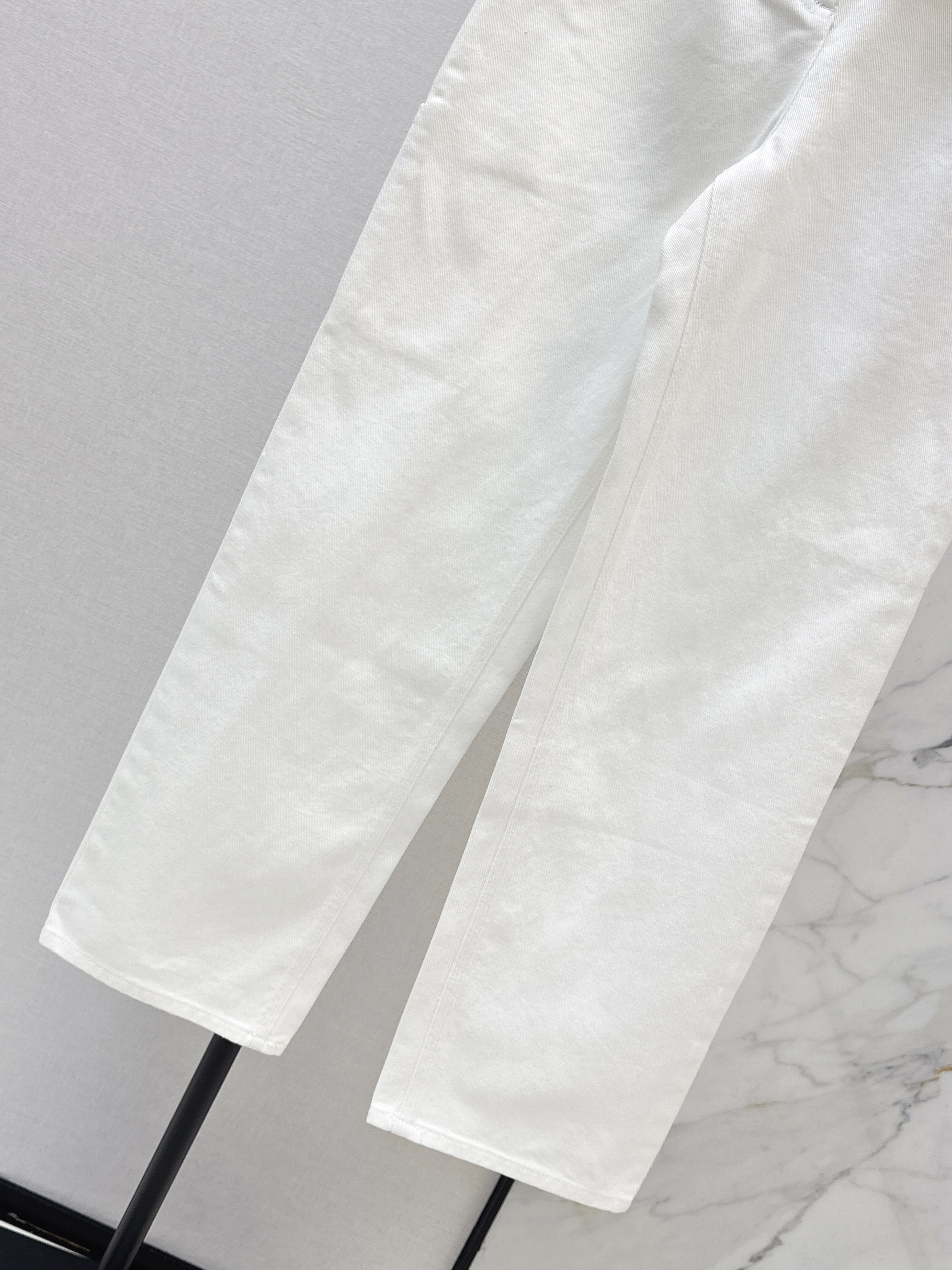 Chan 26ss wide-leg jeans