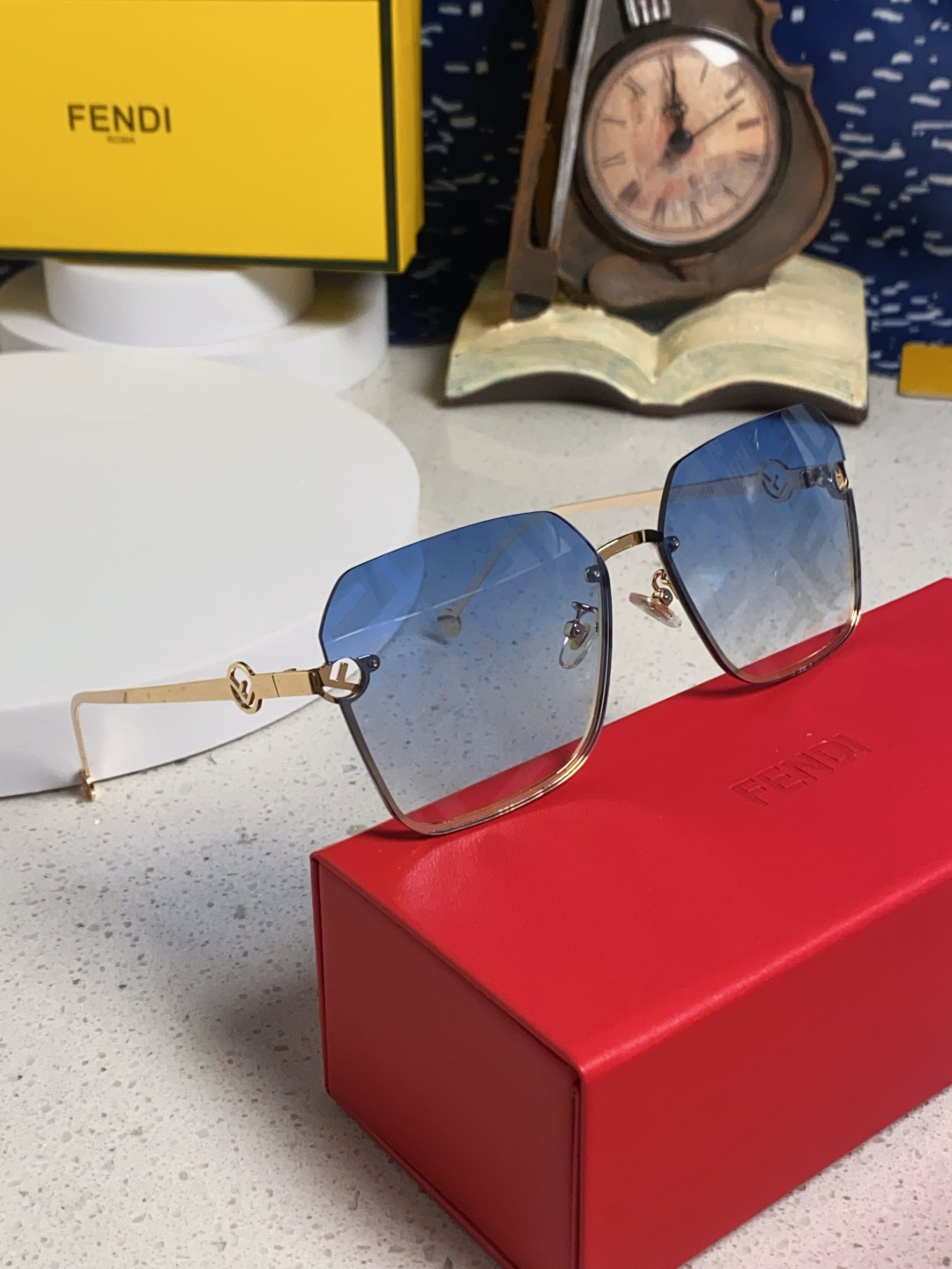 Fend sunglasses