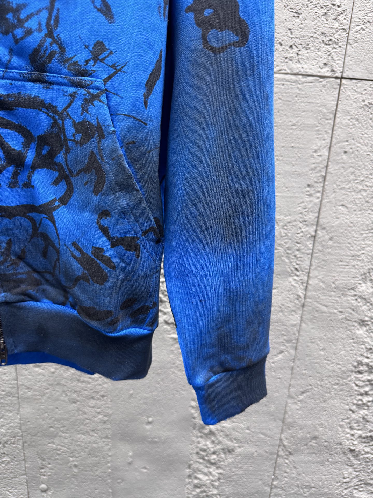 Balen graffiti-print jacket