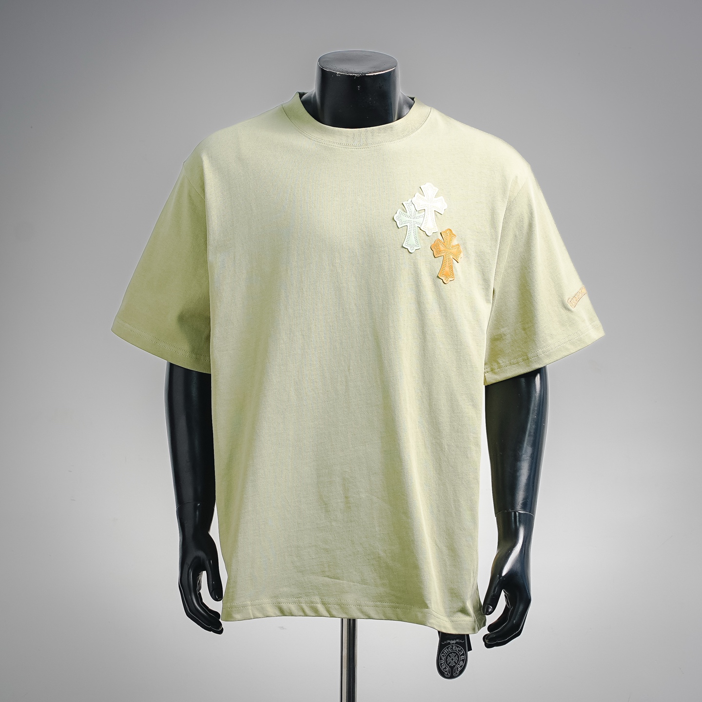Chrome cross patch t-shirt