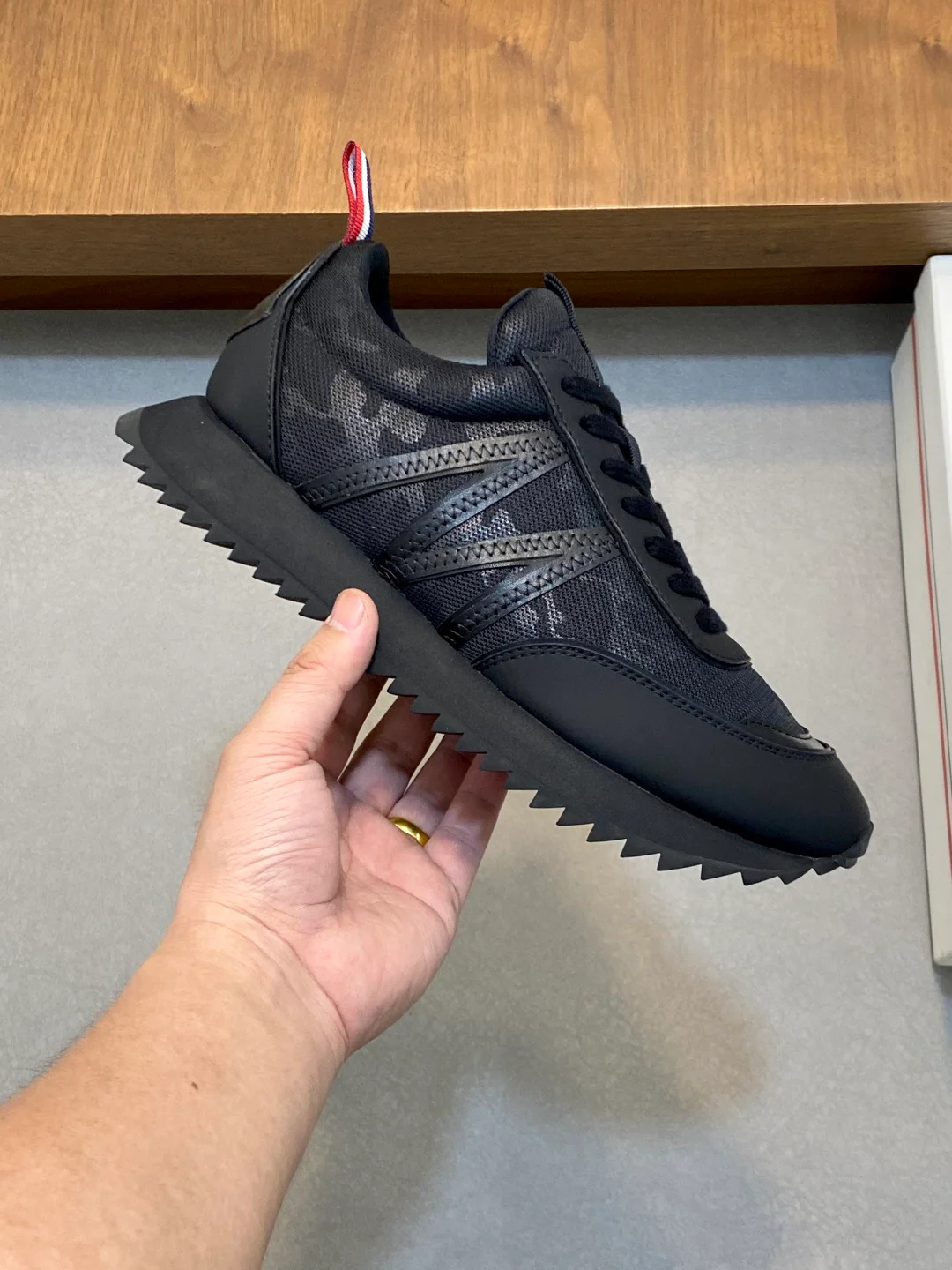 Mon retro sneakers
