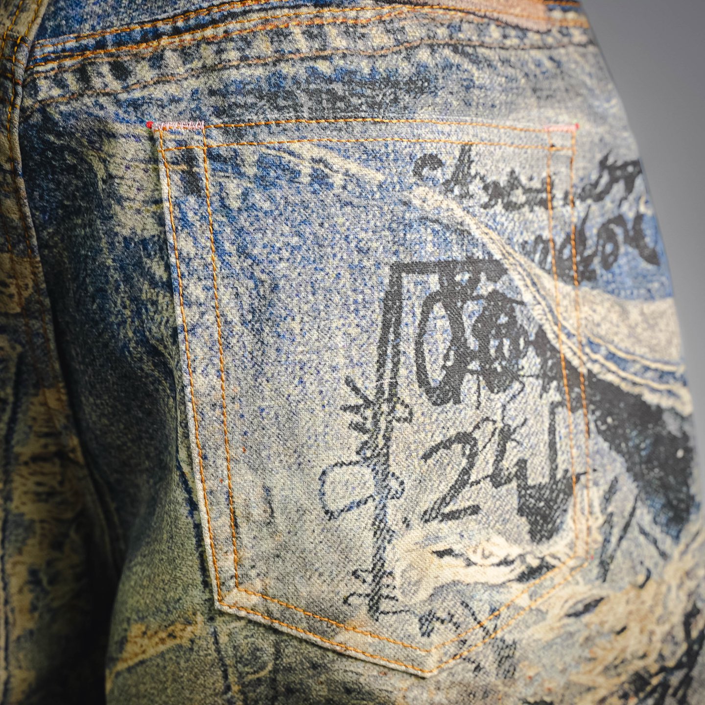 Acne trompe-l'œil graphic jeans