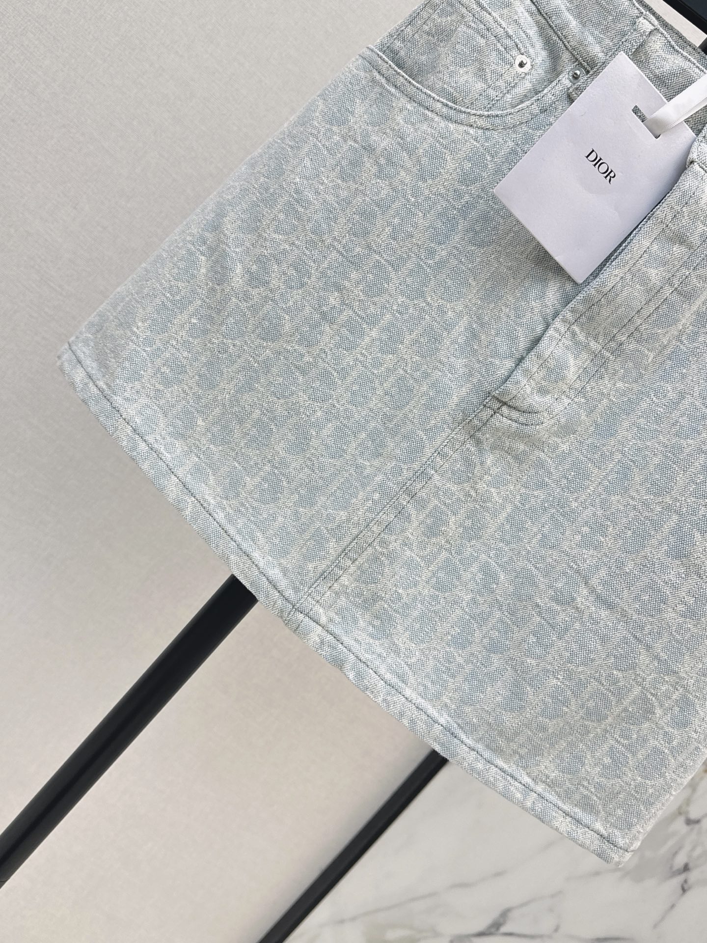 CD 26ss jacquard denim skirt
