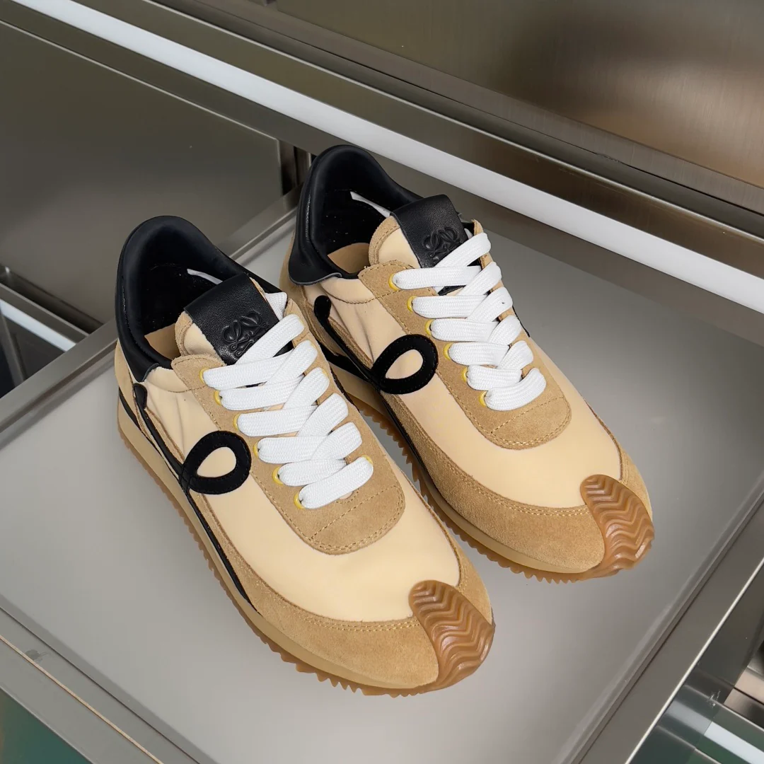 Loe retro sneakers