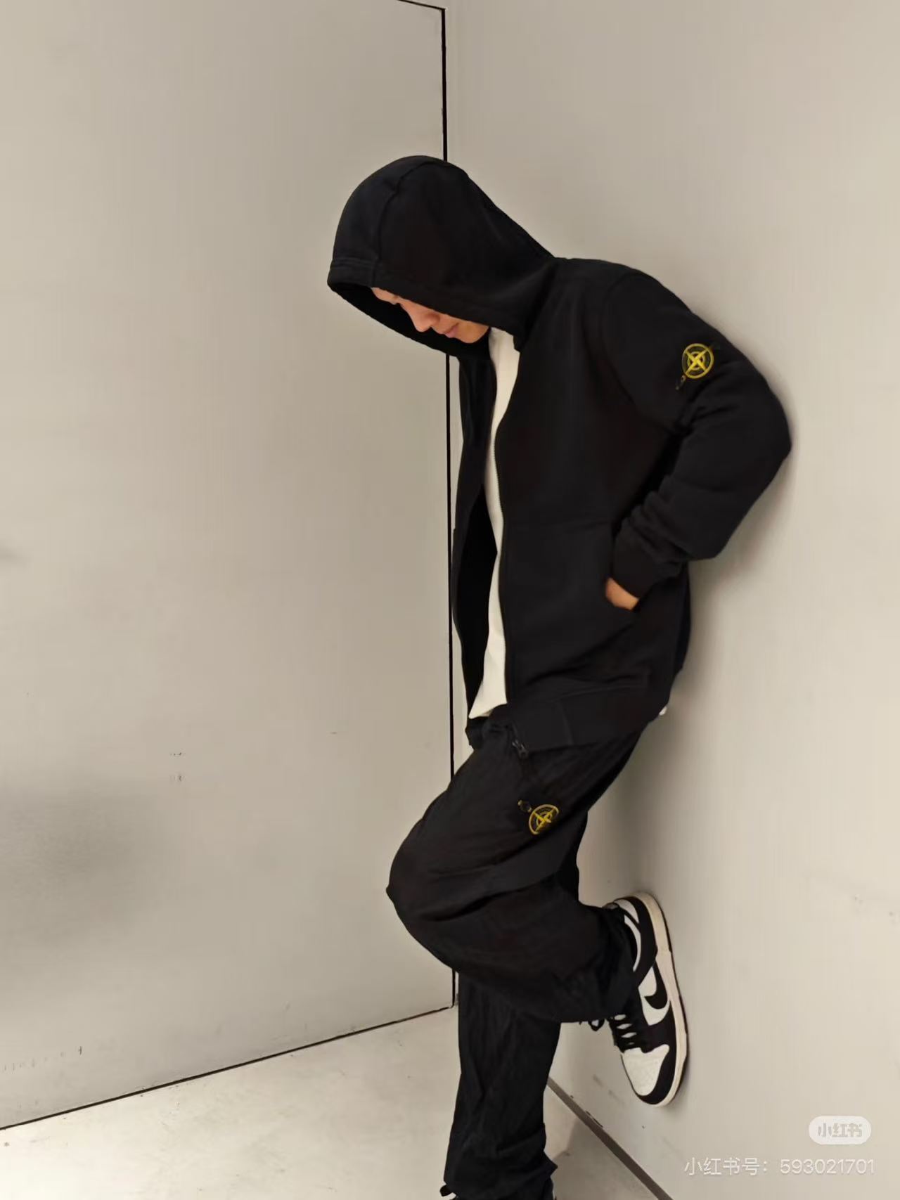 Stone zip-up cardigan hoodie