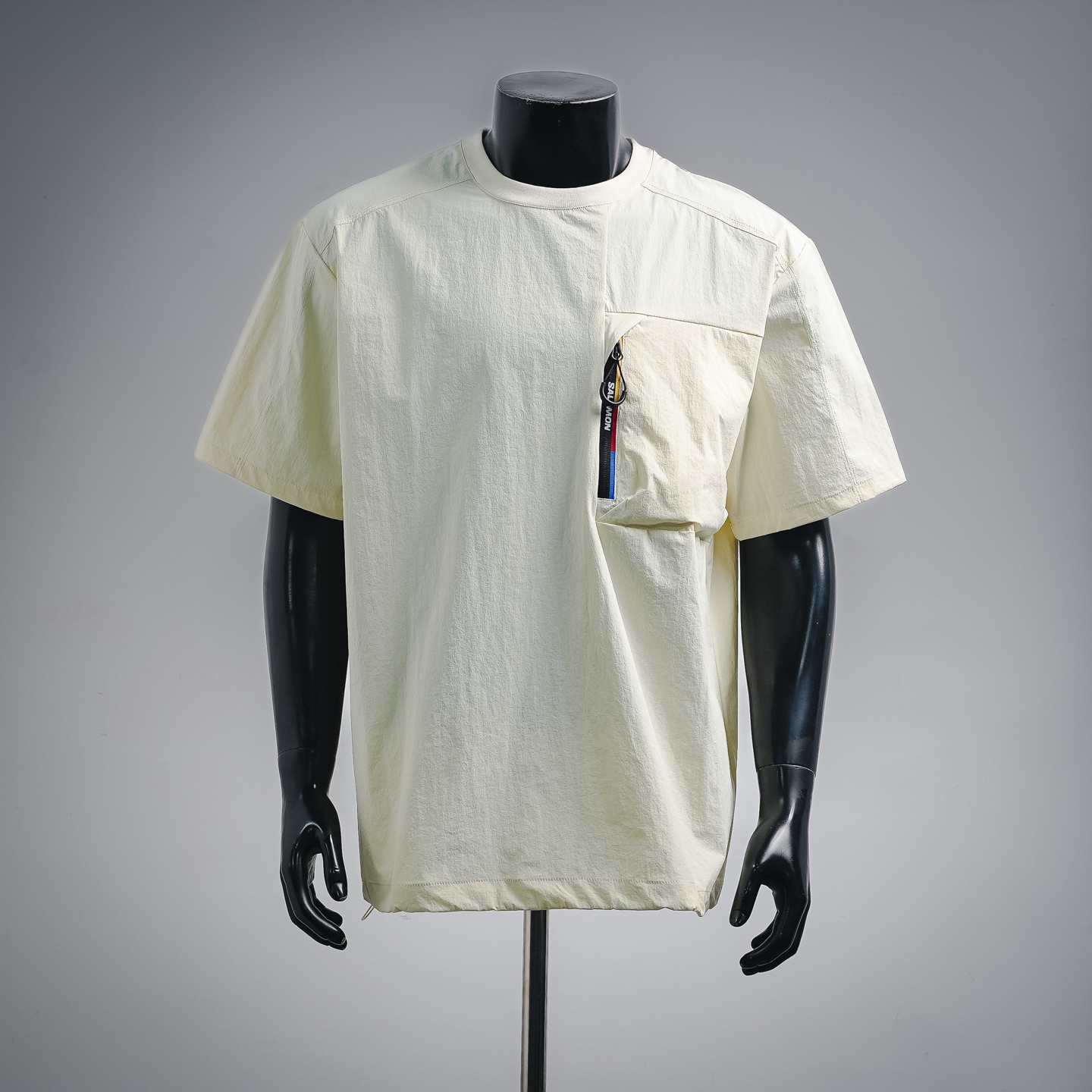 Salo patch pocket t-shirt