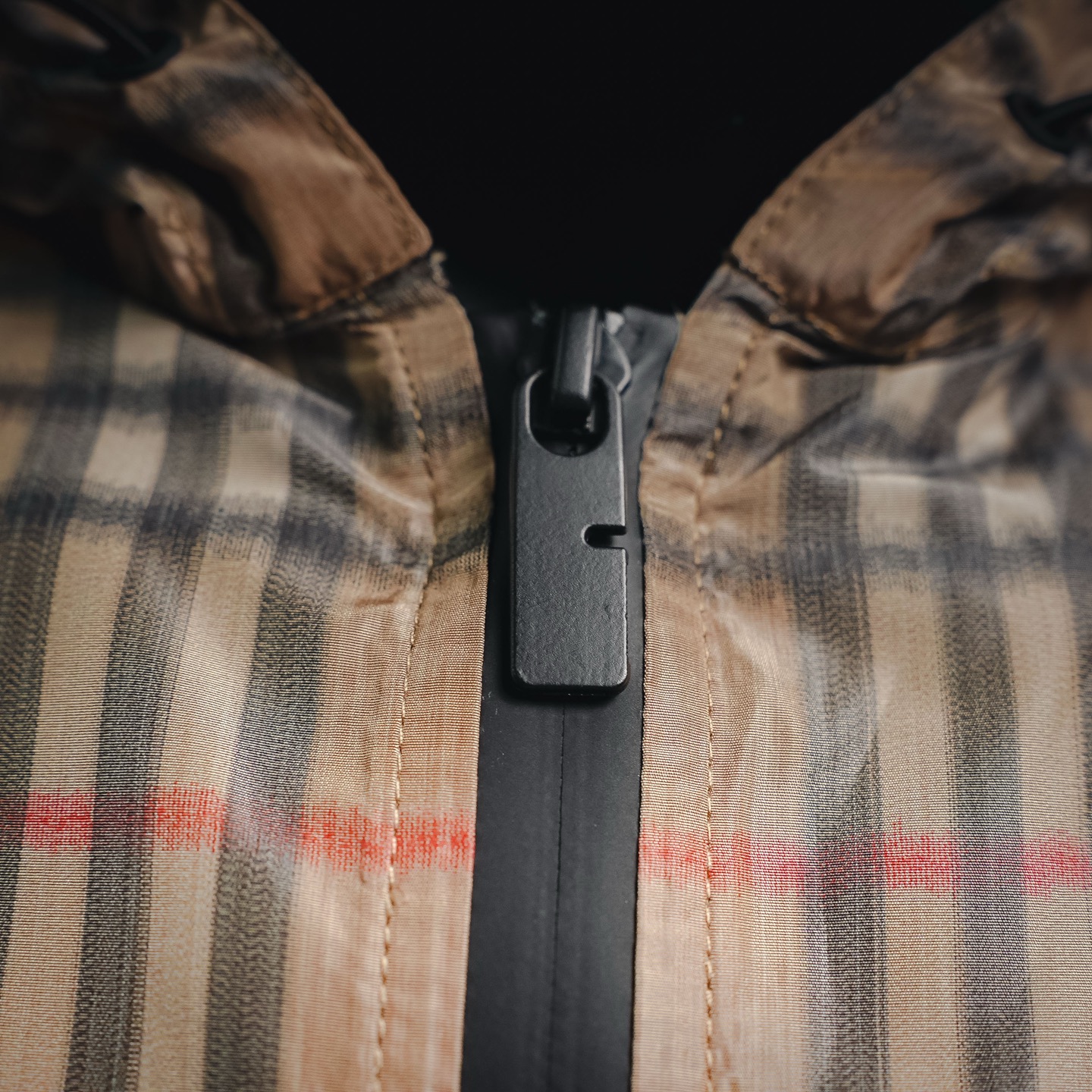 Bur gradient hooded jacket