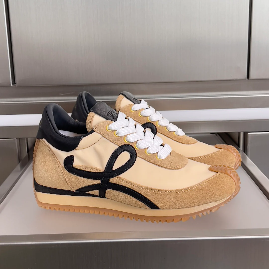 Loe retro sneakers