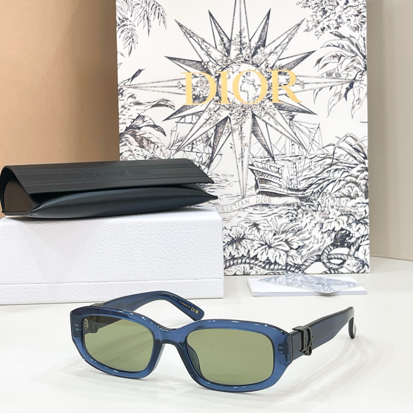 CD sunglasses