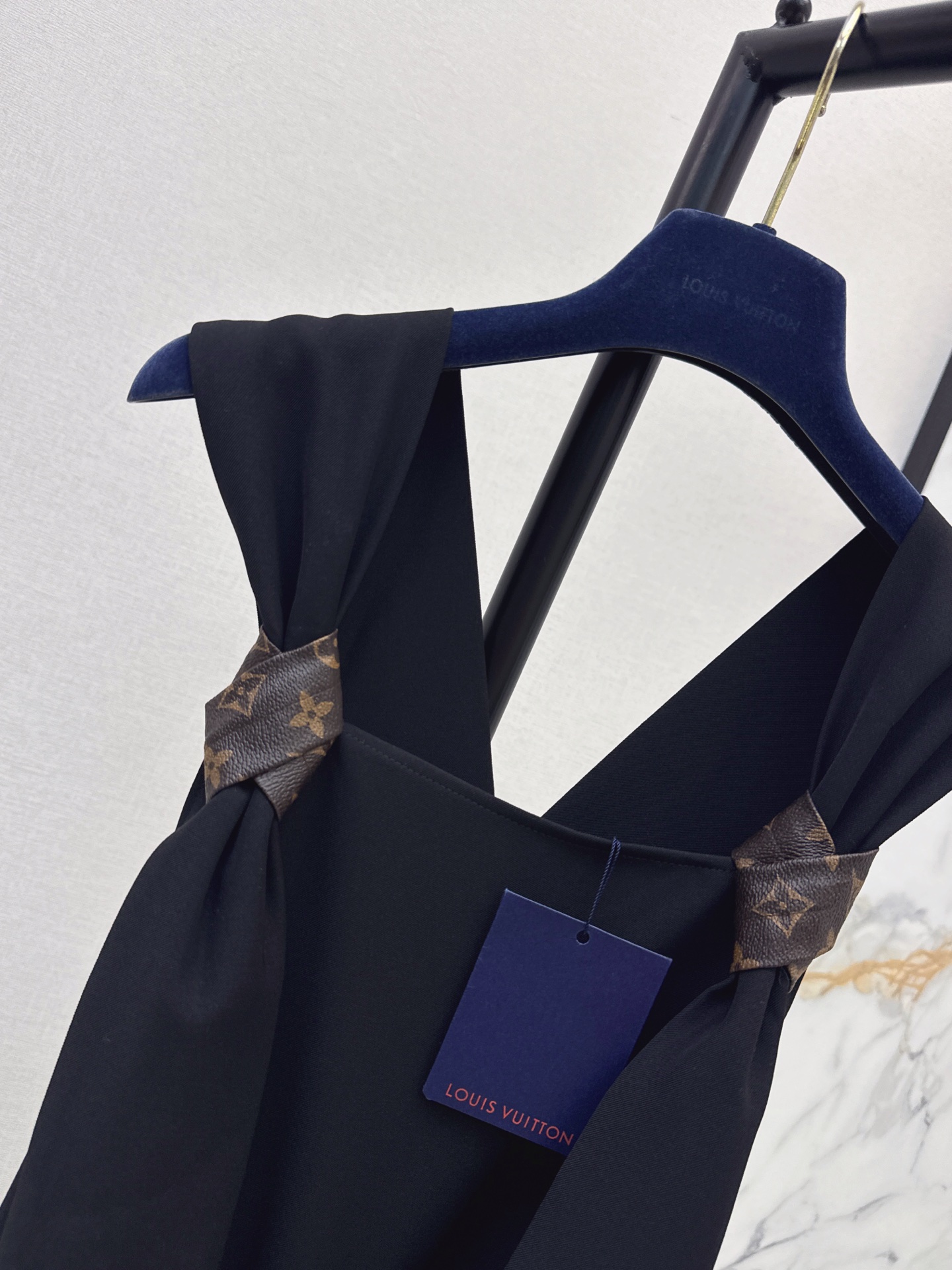 Loui 26fw belted jumpsuit