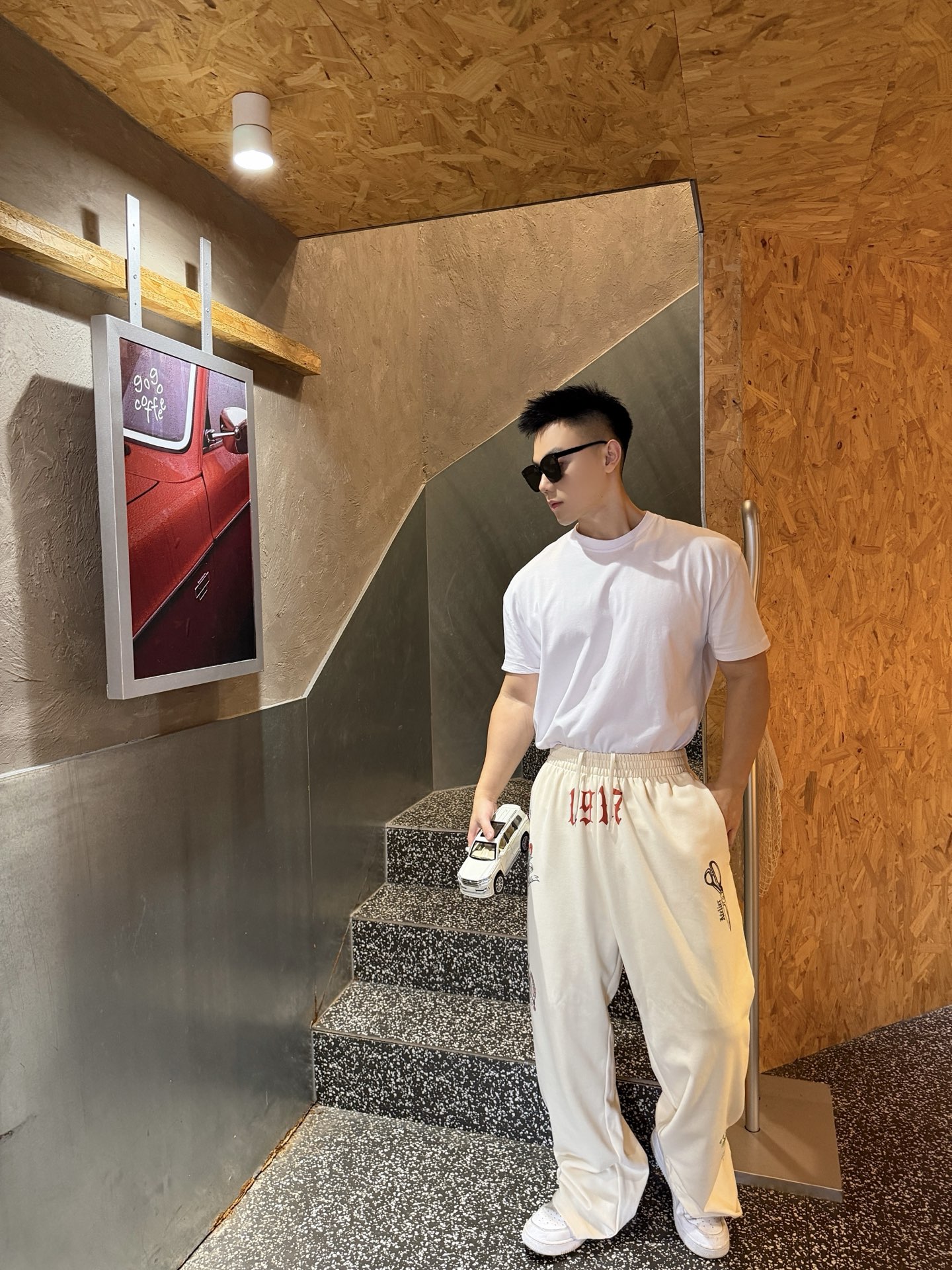 Balen graphic athleisure pants