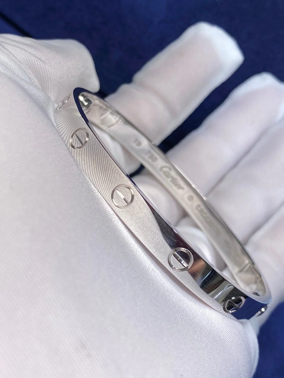 carti love bracelet