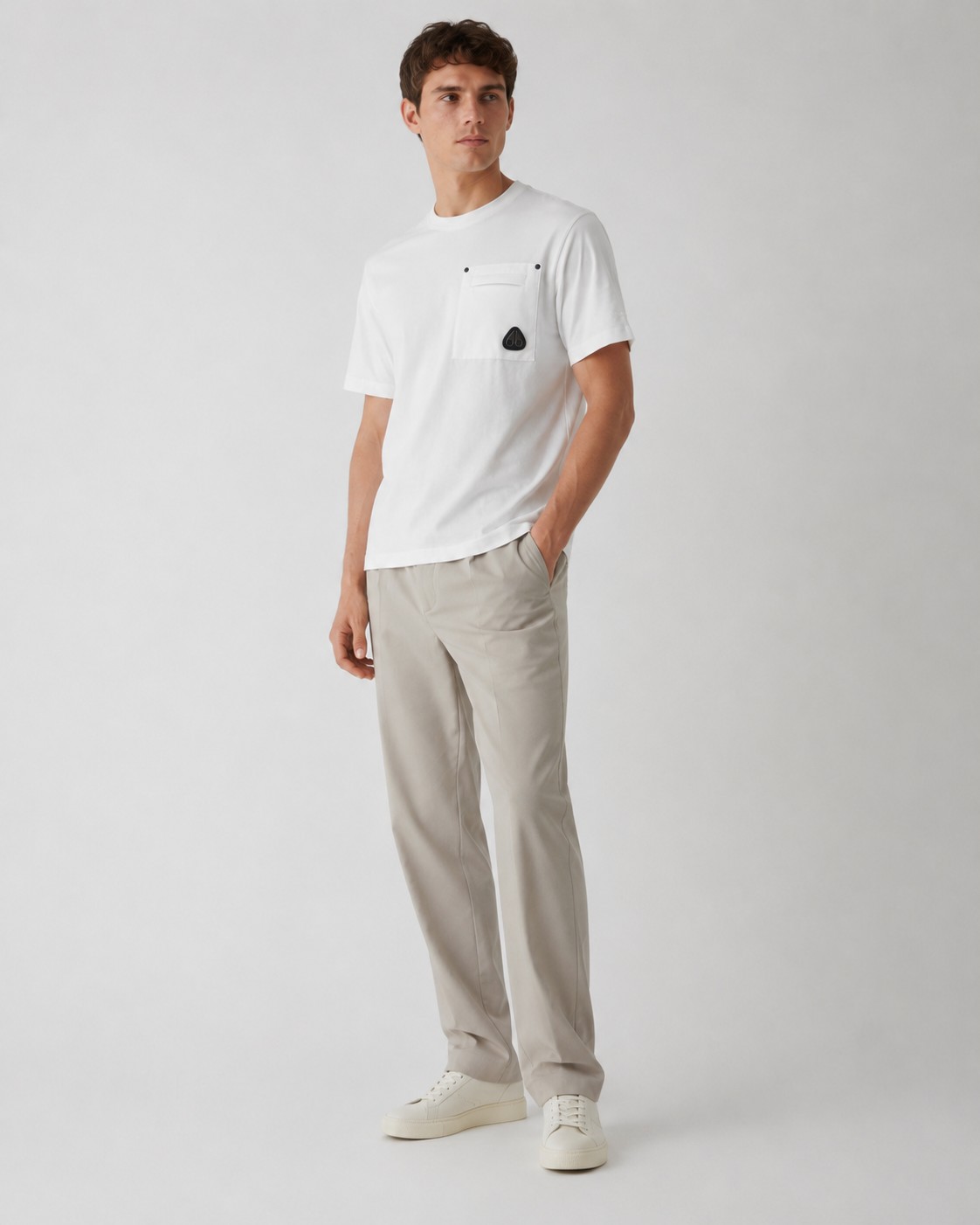 Moose pocket t-shirt