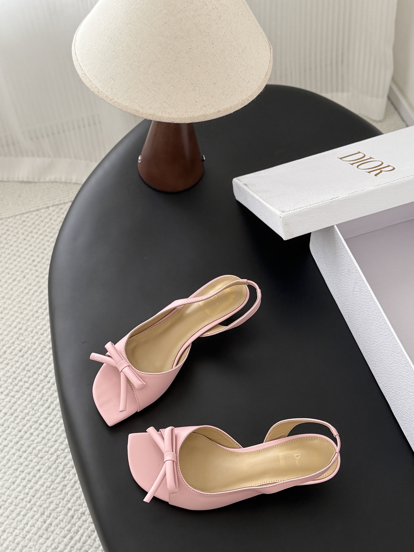 CD 26ss kitten slingback heel