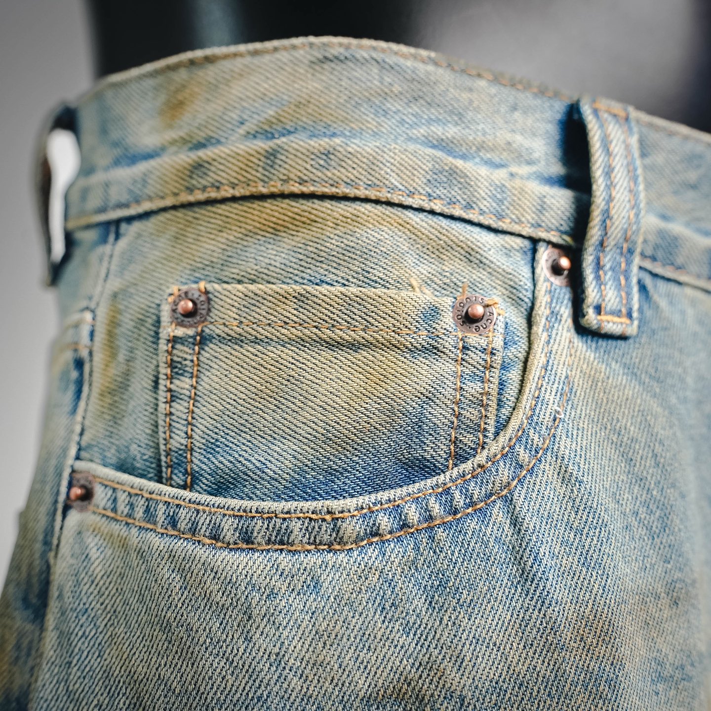 Acen rhinestone jeans