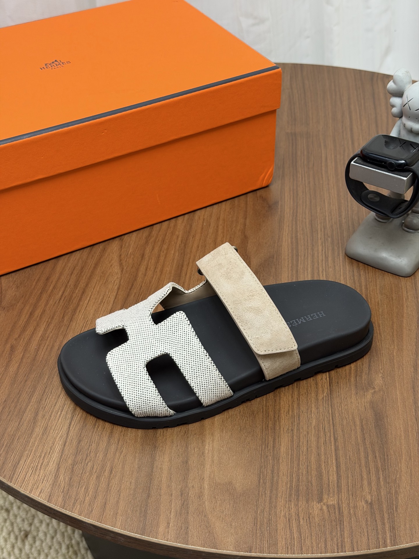 Herm casual slippers