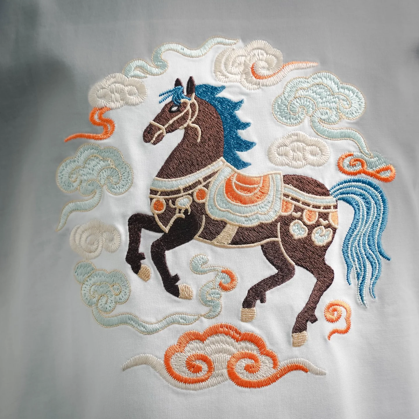 CD embroidered t-shirt