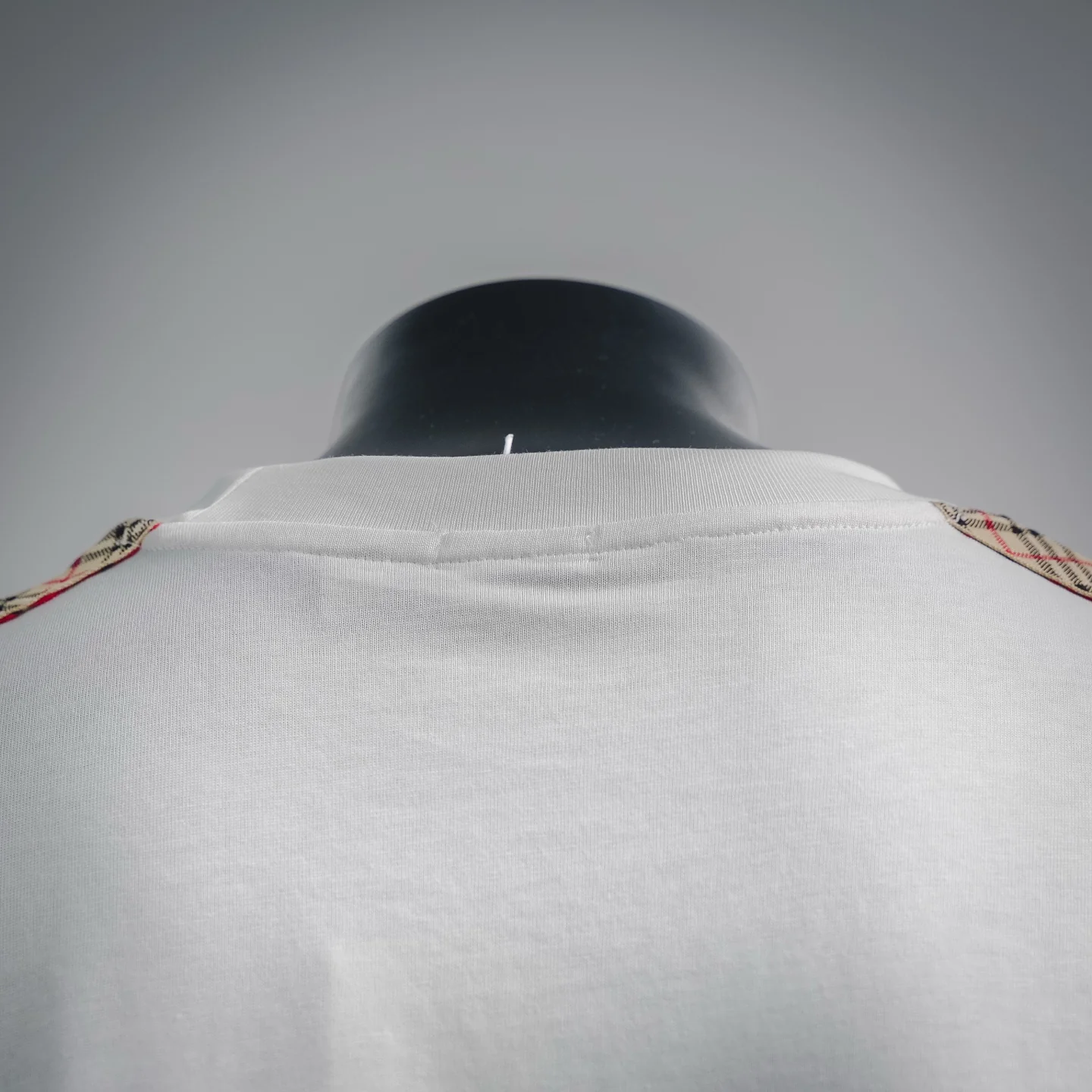 Bur plaid embroidered t-shirt