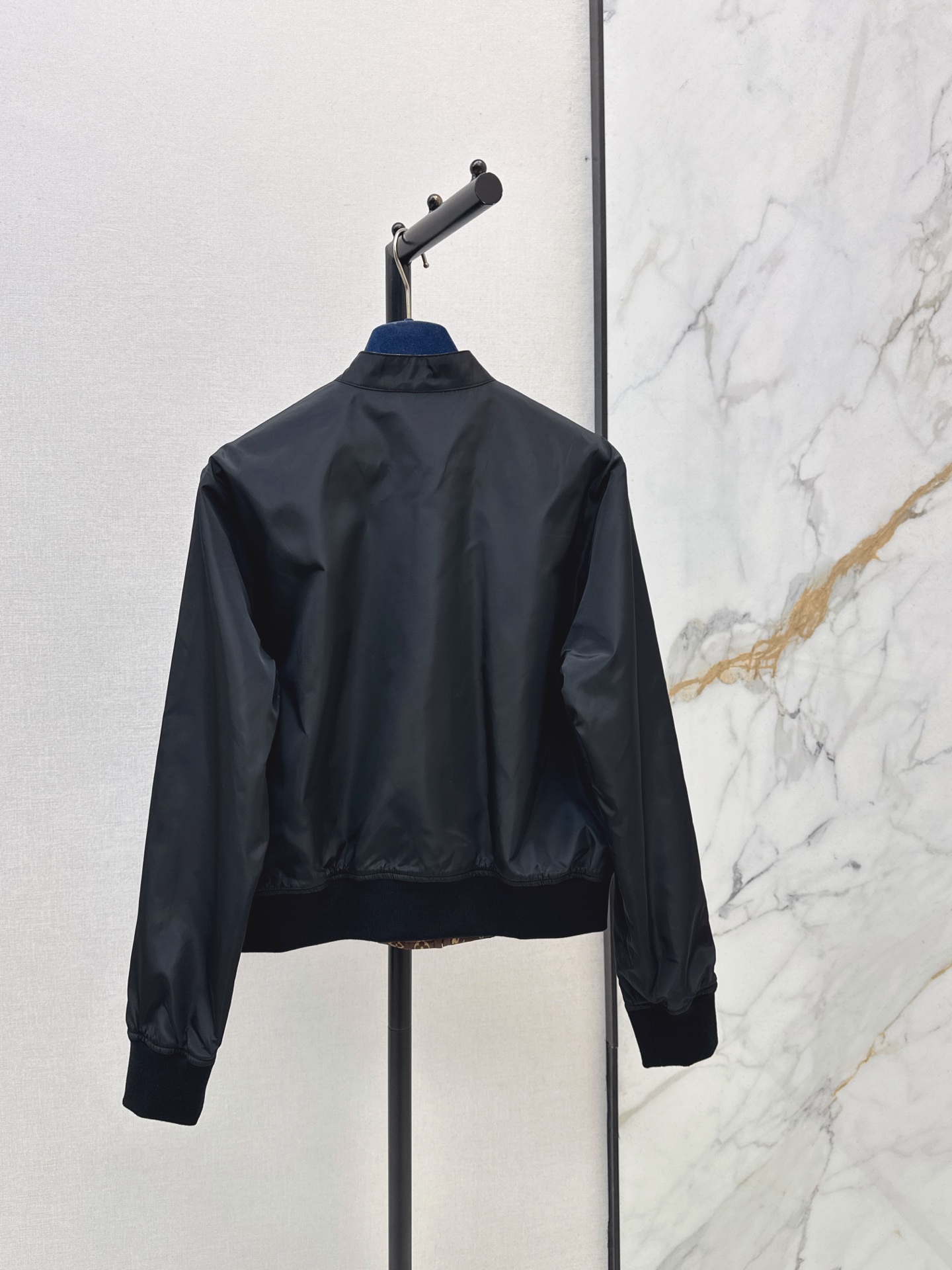 Loui 26fw reversible jacket