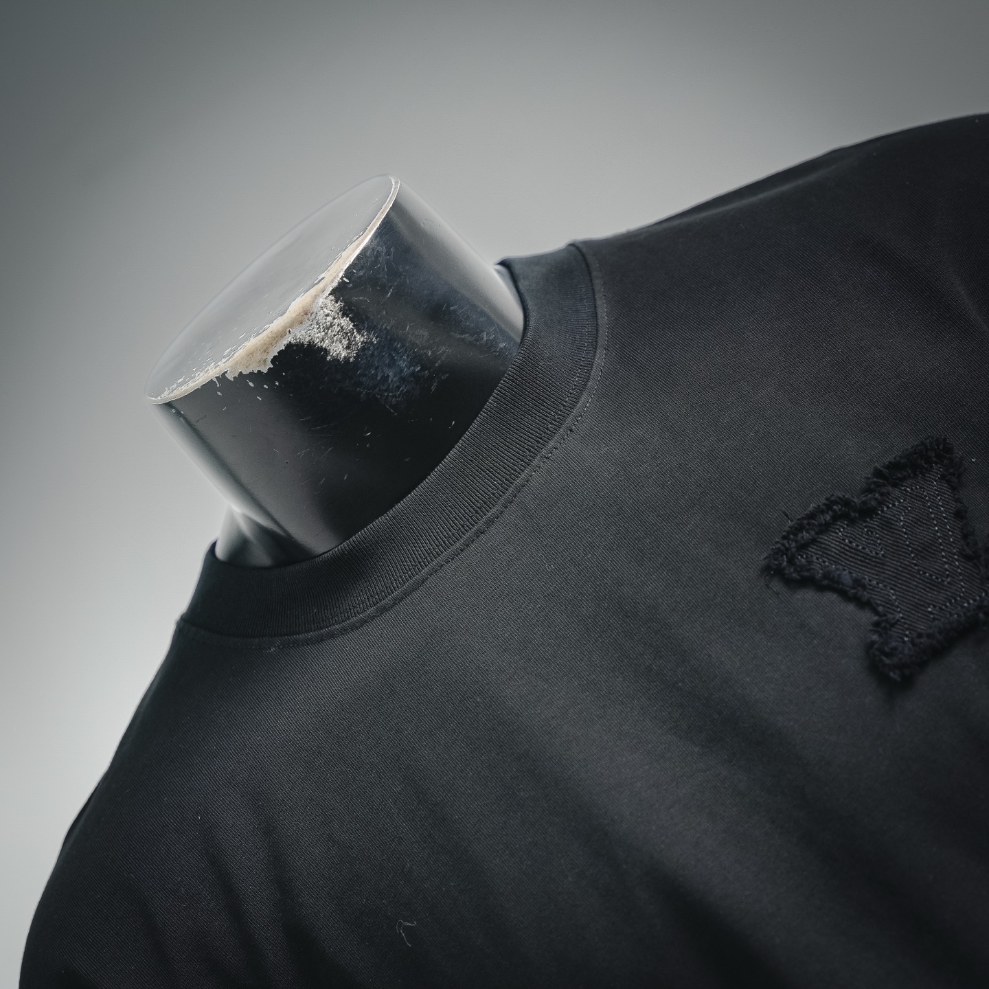 Louis applique t-shirt