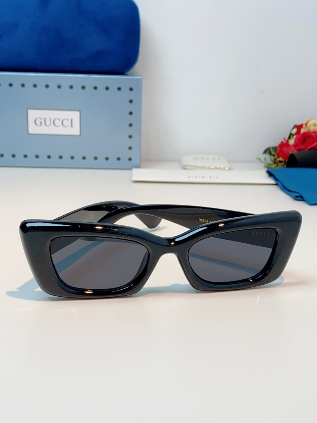 Guc sunglasses