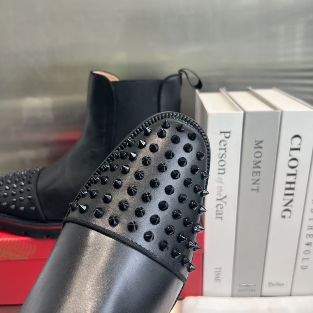 Loubou 26ss boots
