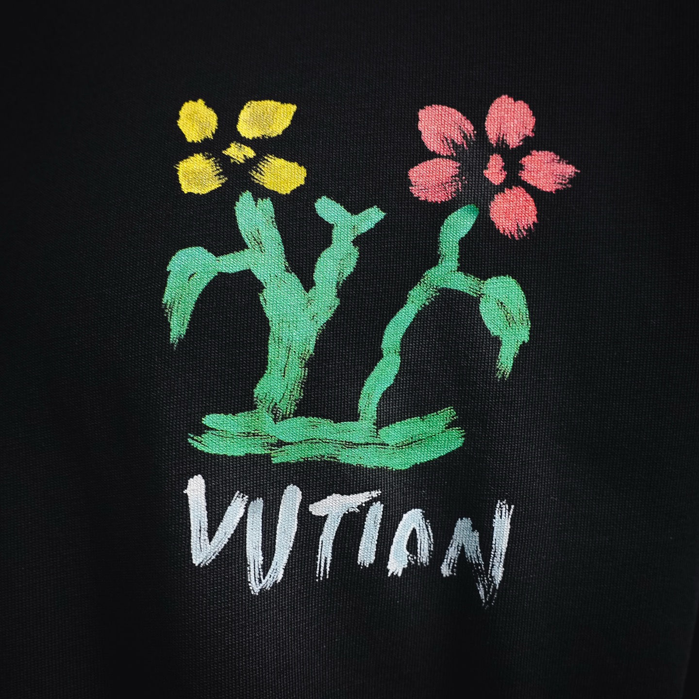 Louis graffiti-print t-shirt