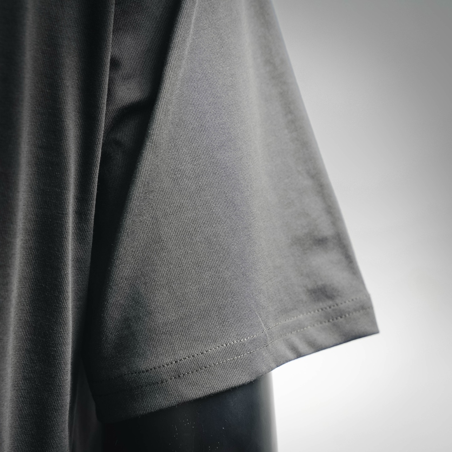 CD with pocket t-shirt