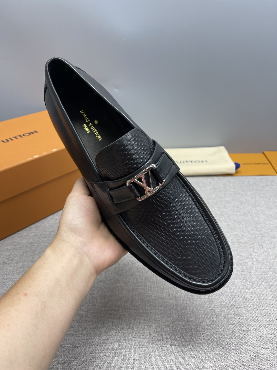 Louis letther shoes
