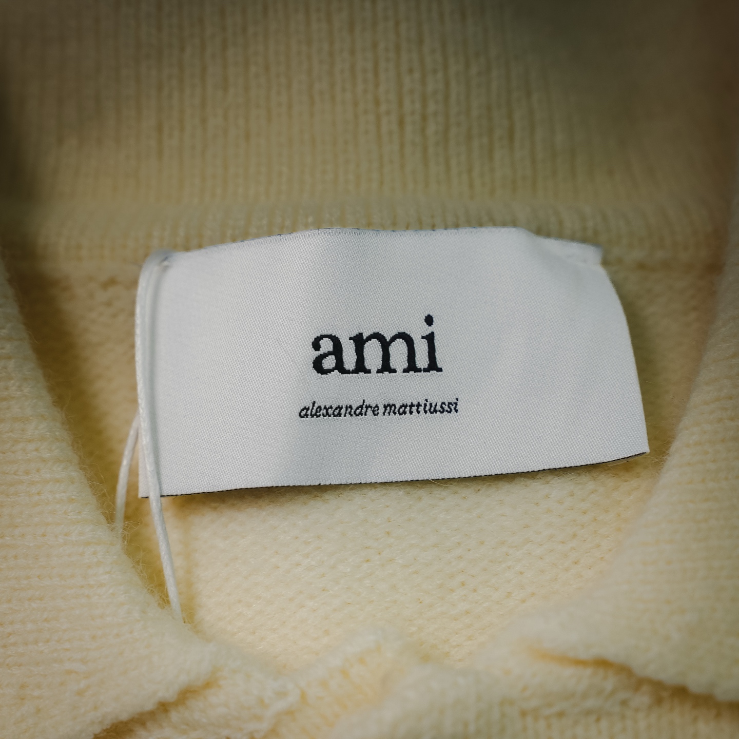 Ami relaxed sweater