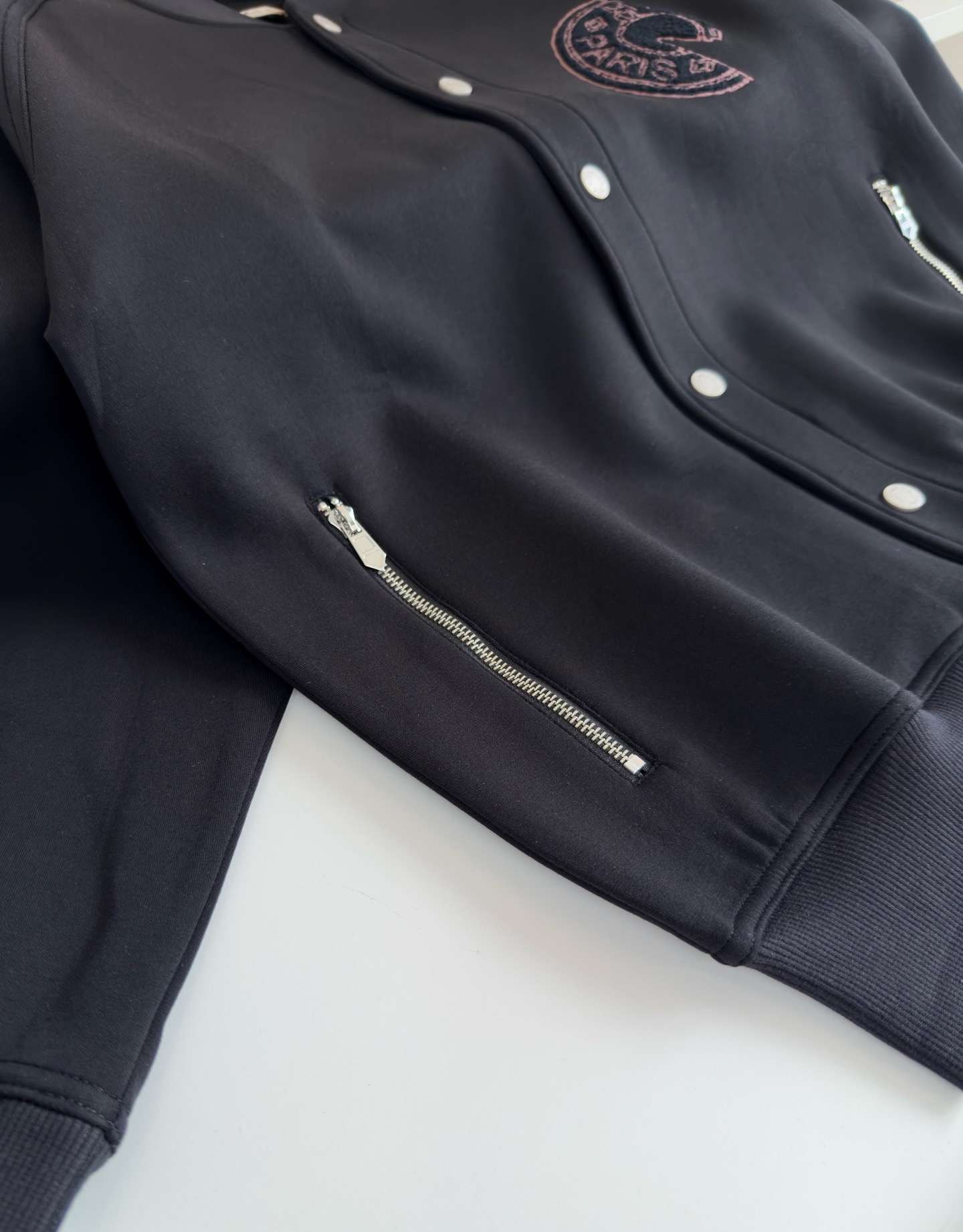 Herm embroidered jacket