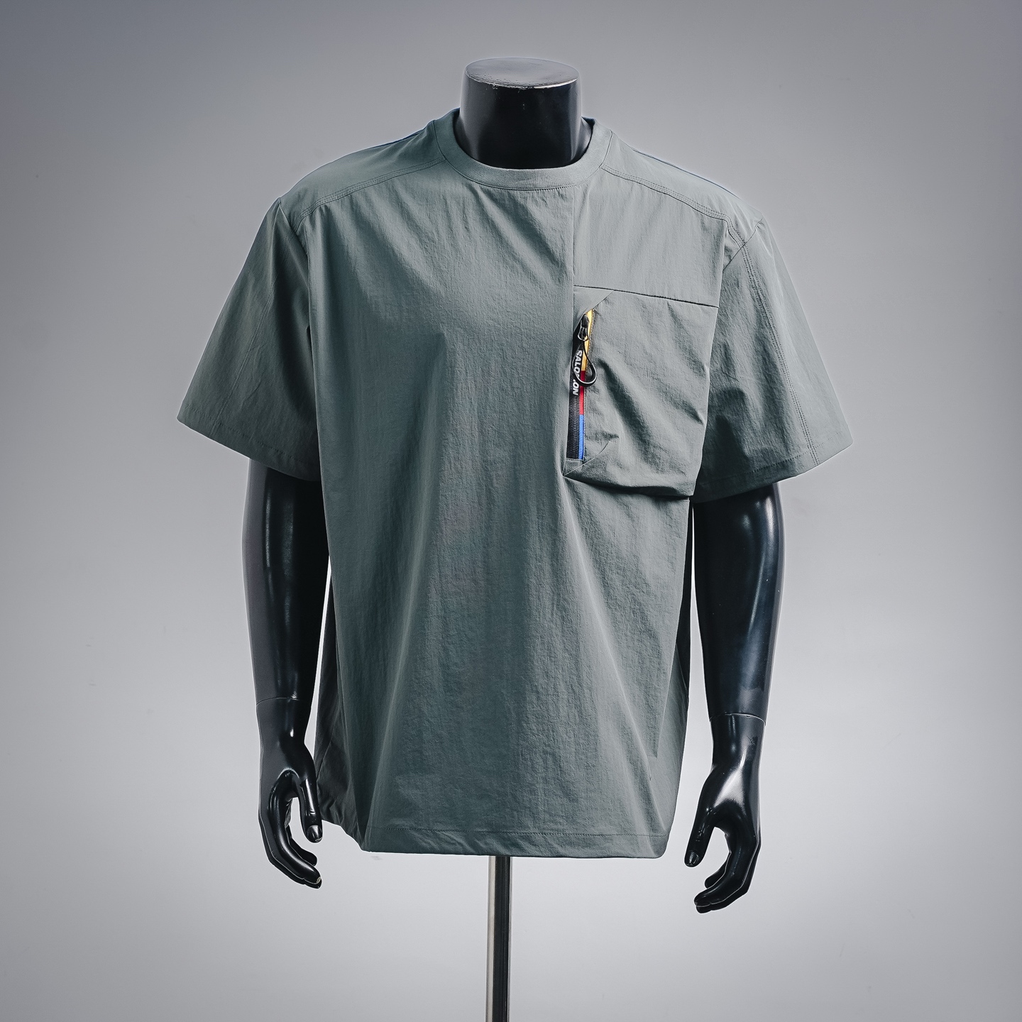 Salo patch pocket t-shirt