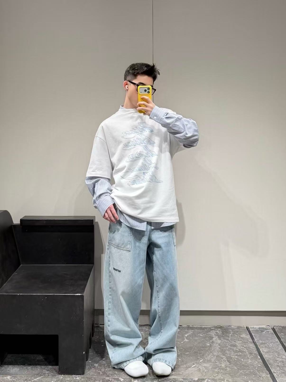We11 distressed gradient t-shirt