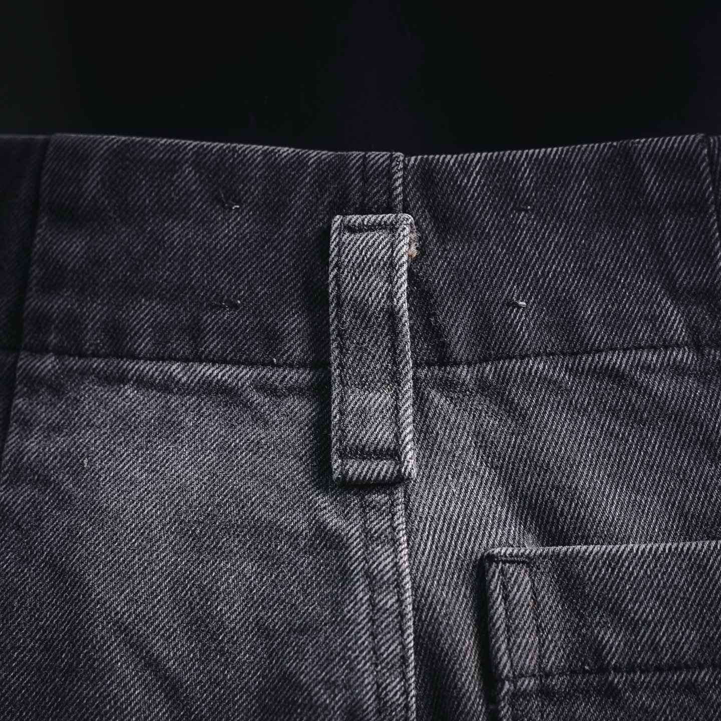 Loe baggy curved jeans