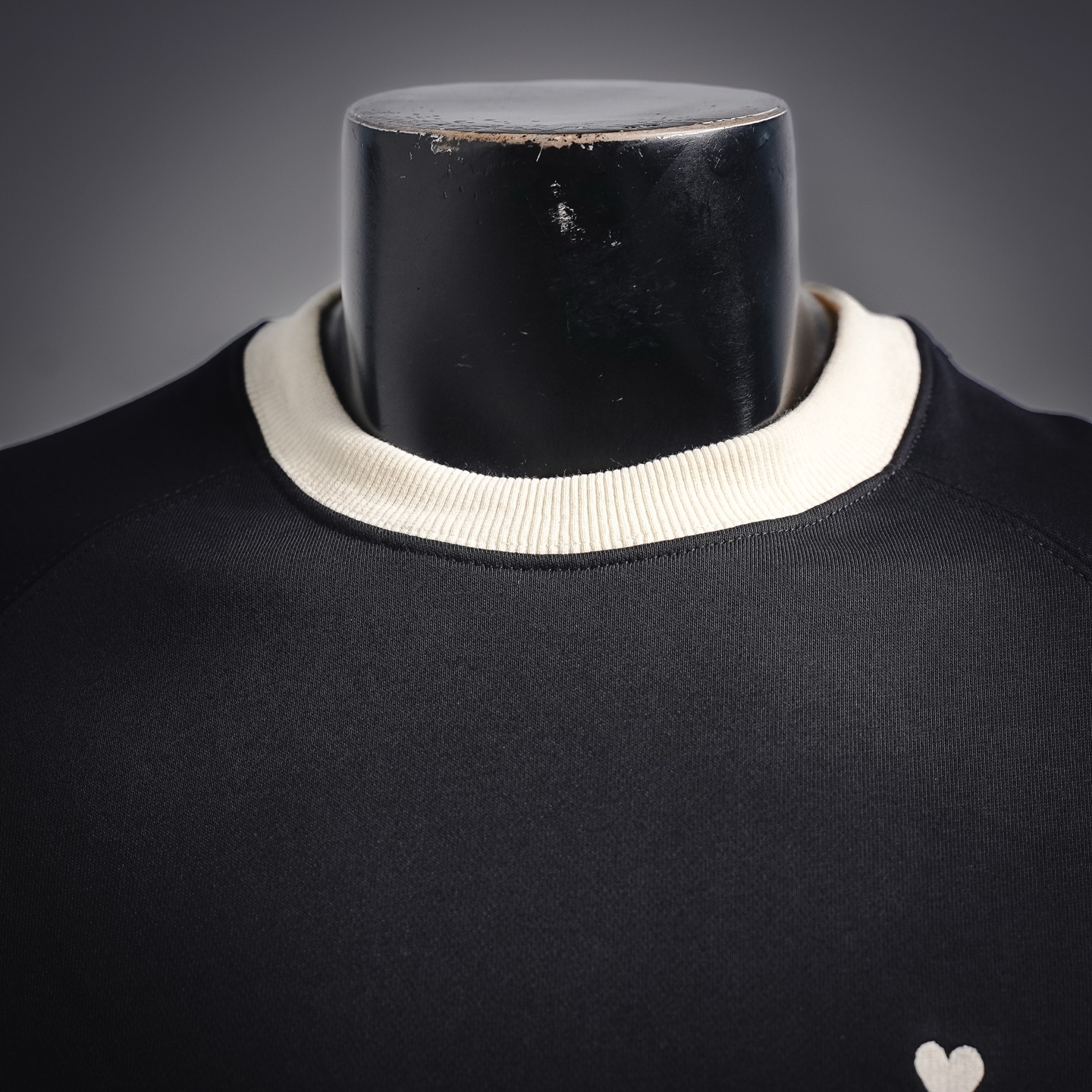 Ami embroidered swetshirt
