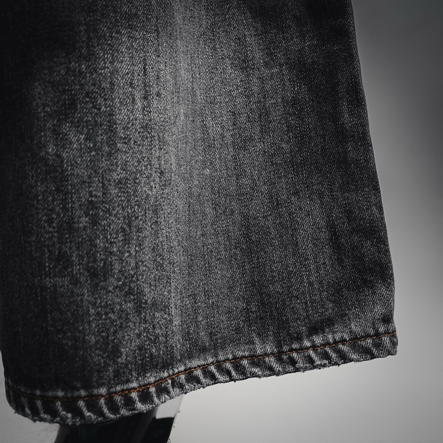 Balen embroidered washed jeans
