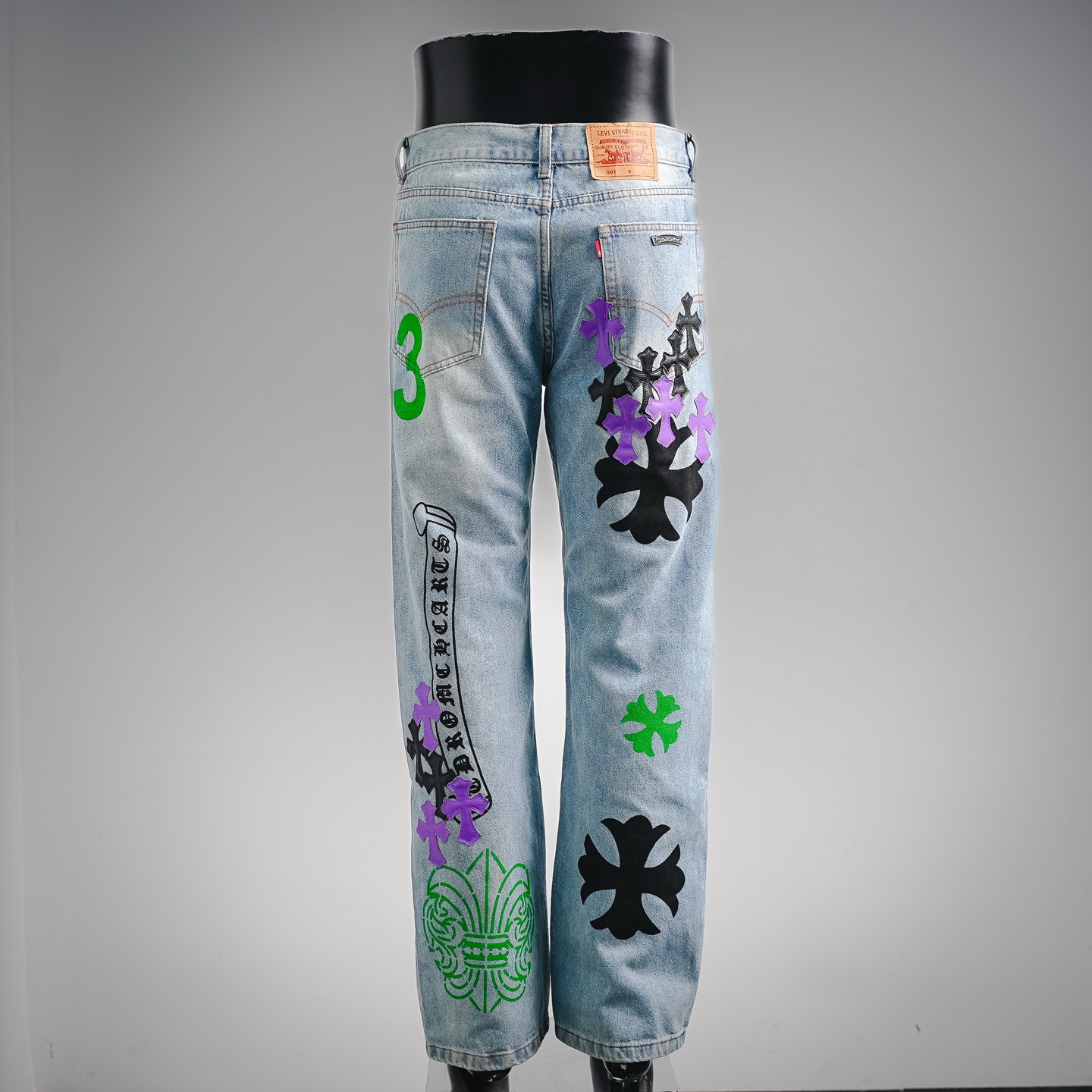 Chrome applique jeans