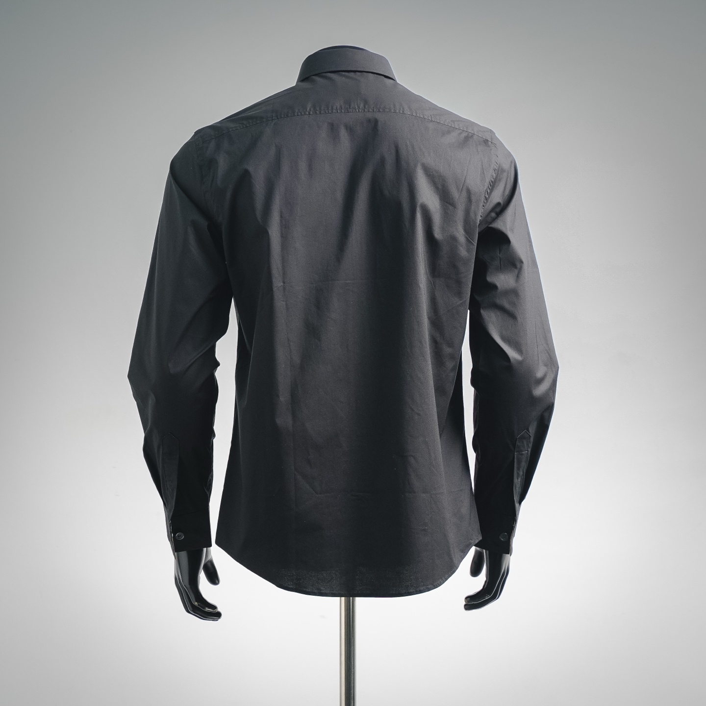Bur embroidered shirts