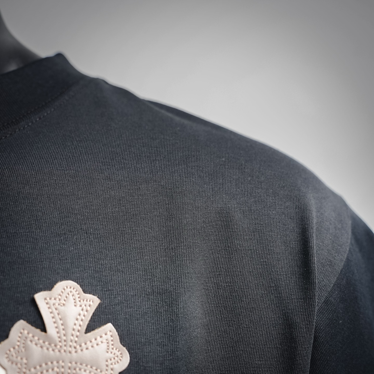 Chrome cross patch t-shirt