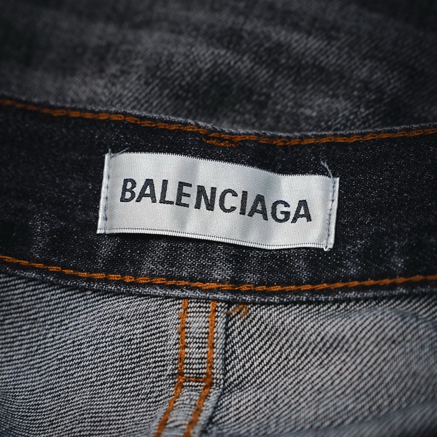 Balen embroidered washed jeans