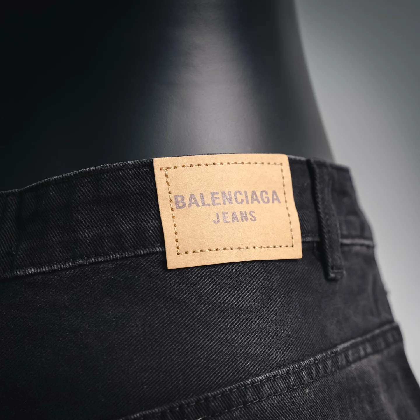 Balen washed jeans