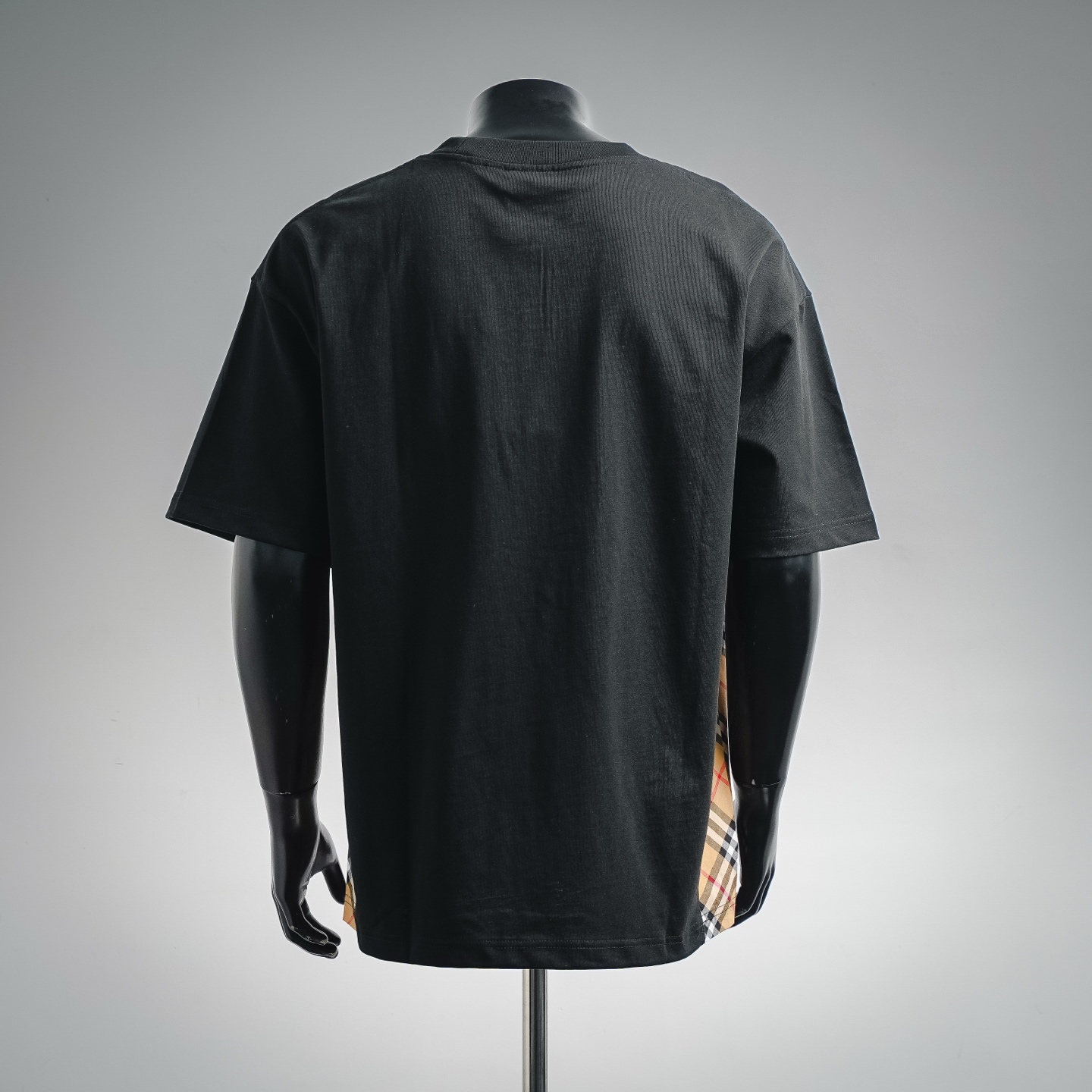 Bur embroidered plaid t-shirt