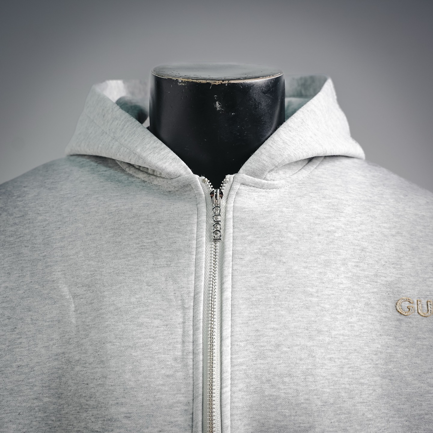Guc zip-up cardigan jacket
