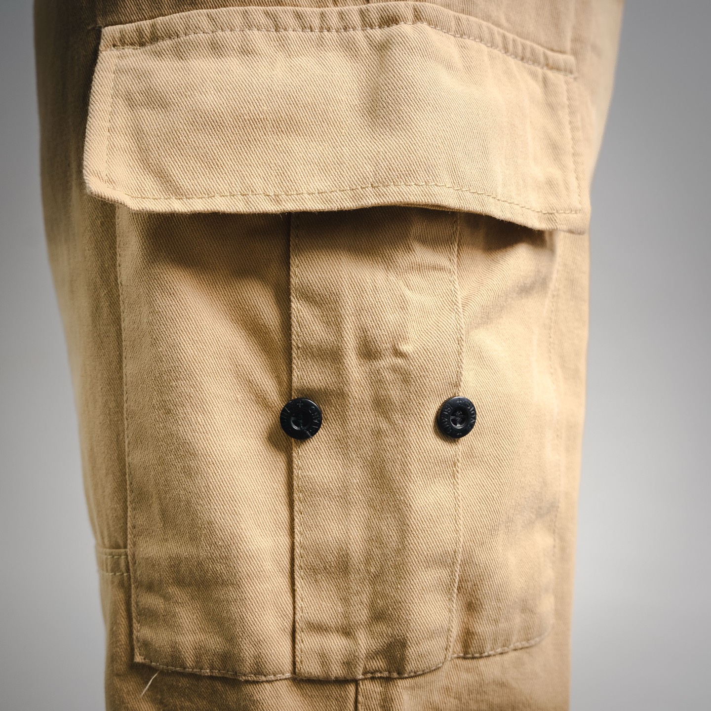Stone cargo pants