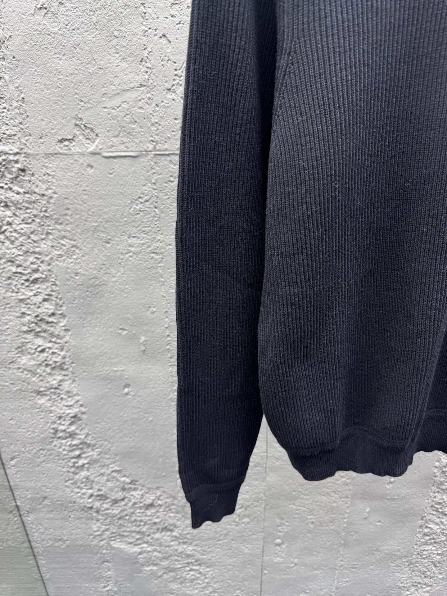 Stone logo badge sweater