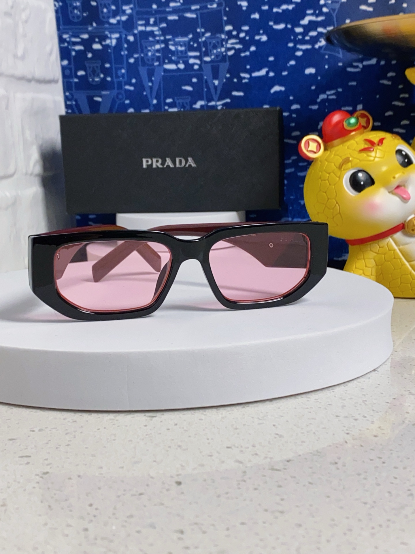 Pra sunglasses