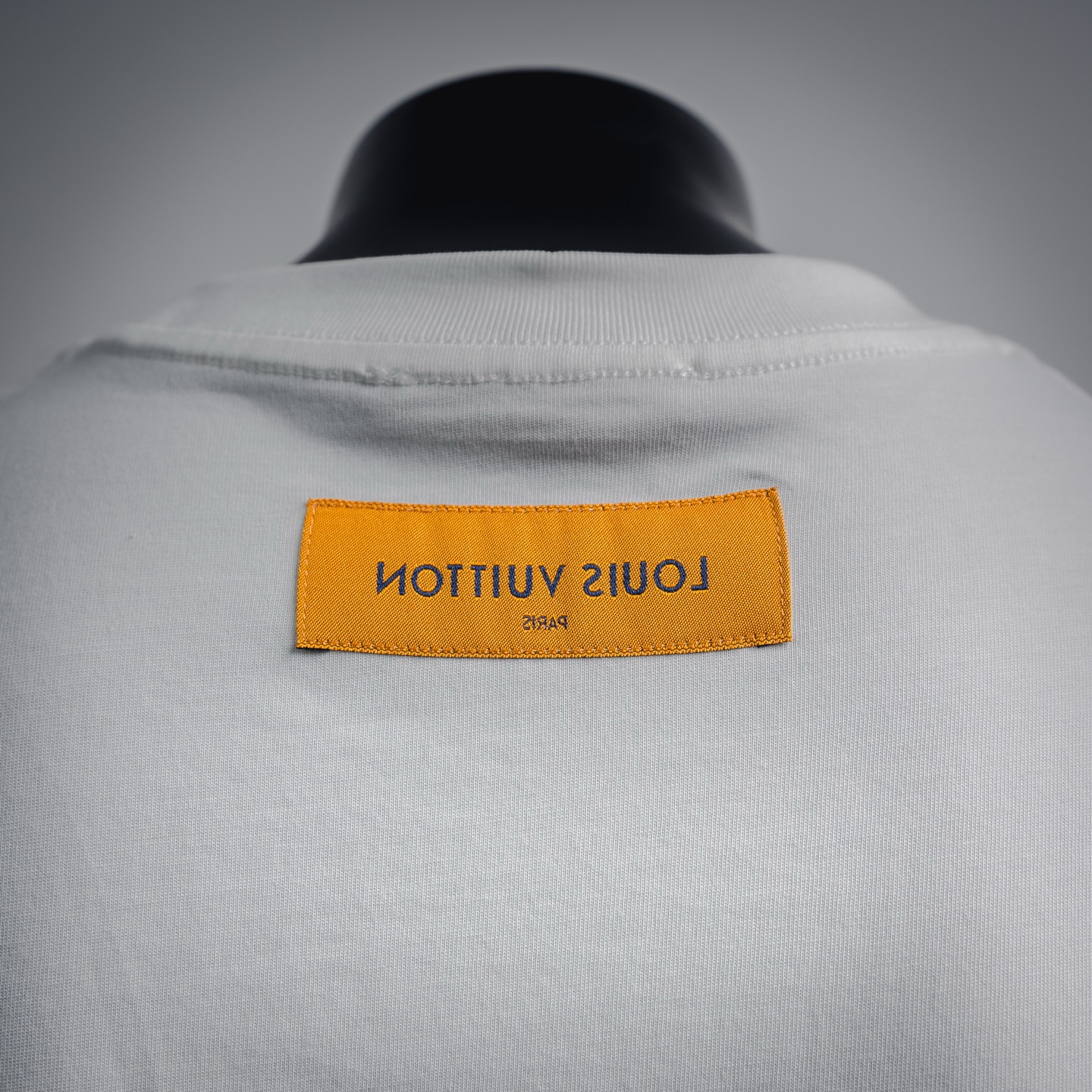 Louis emboosed sweatshirt